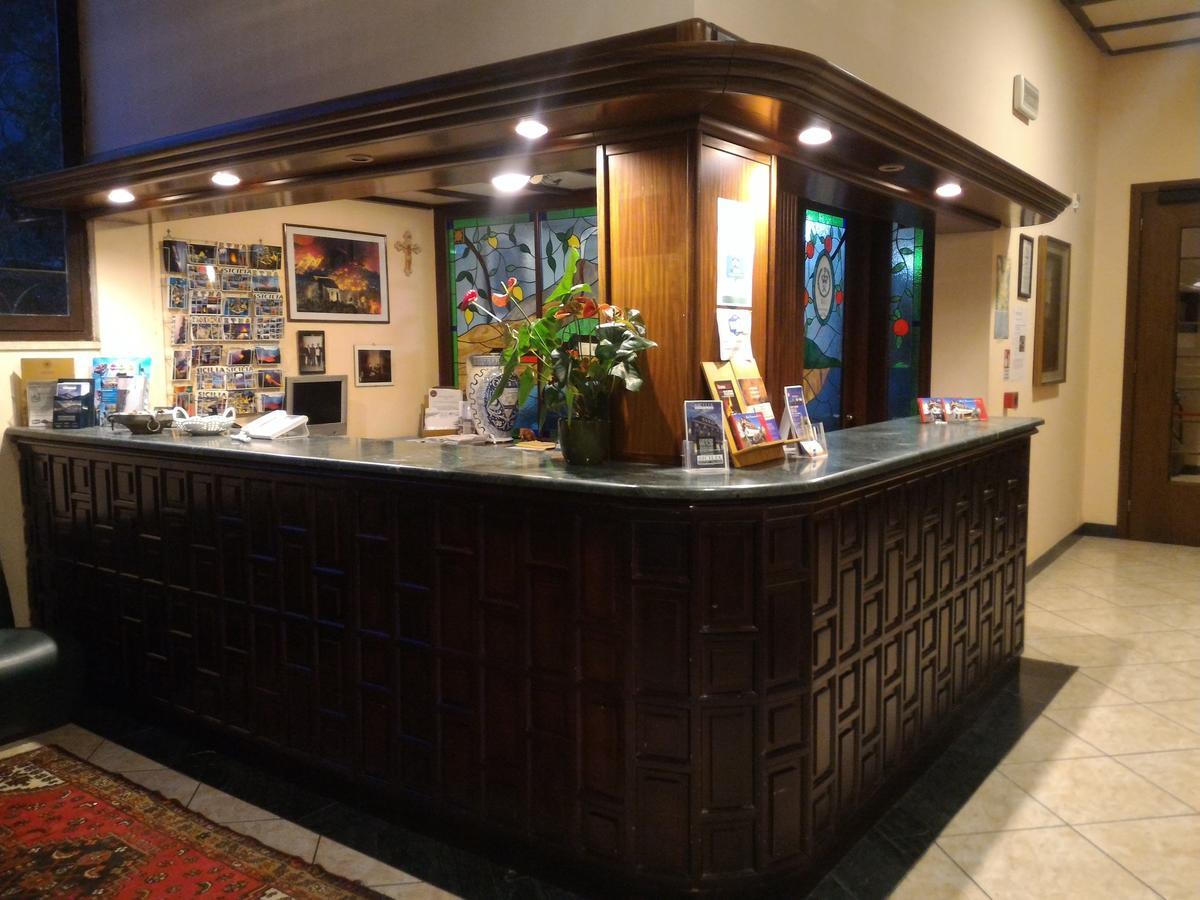 Hotel Primavera Dell'etna