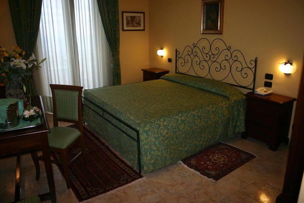 Primavera Dell'etna Hotel 3*